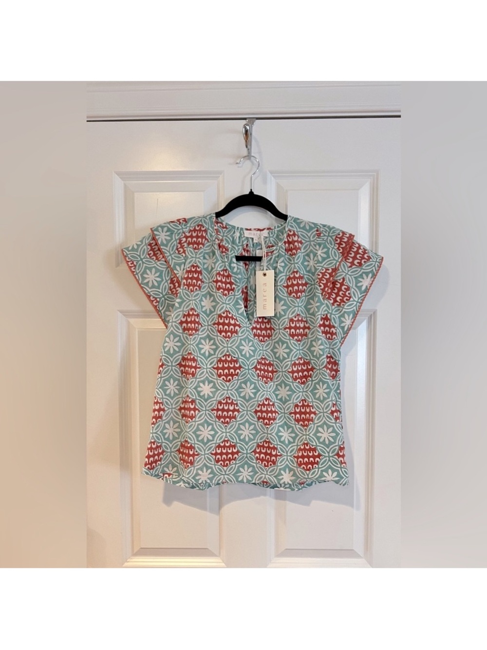 Marea women’s flutter blouse